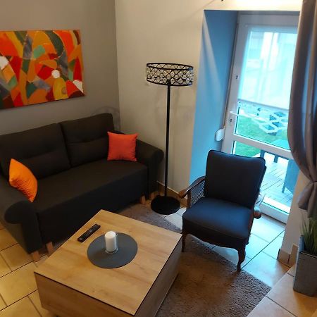 Apartament Przy Ratuszu Boguszów-Gorce Екстериор снимка