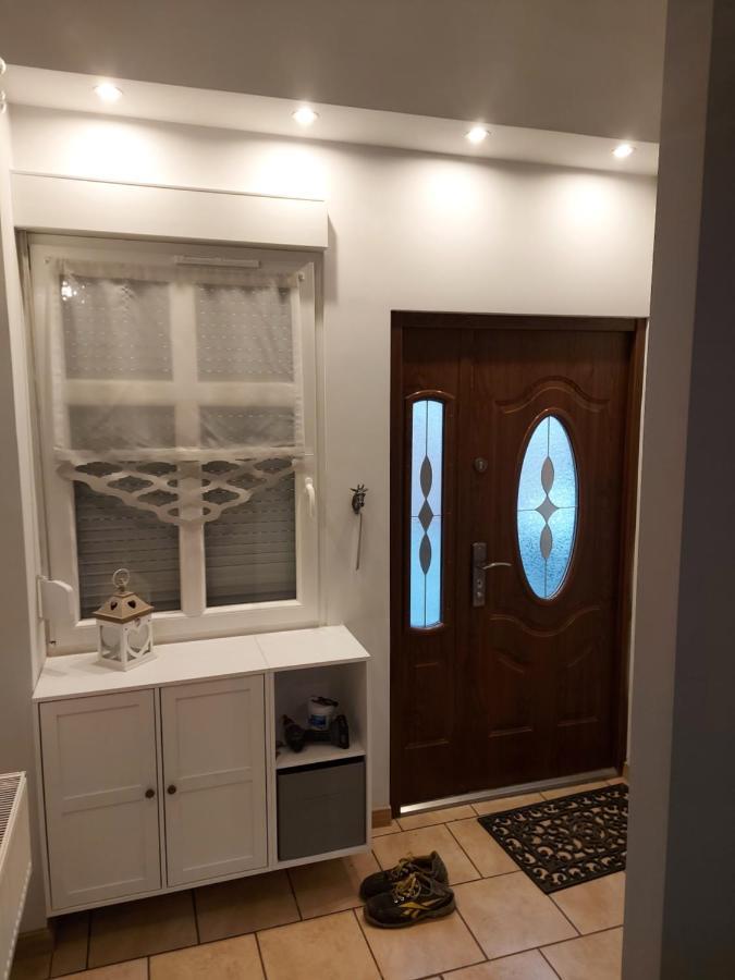 Apartament Przy Ratuszu Boguszów-Gorce Екстериор снимка